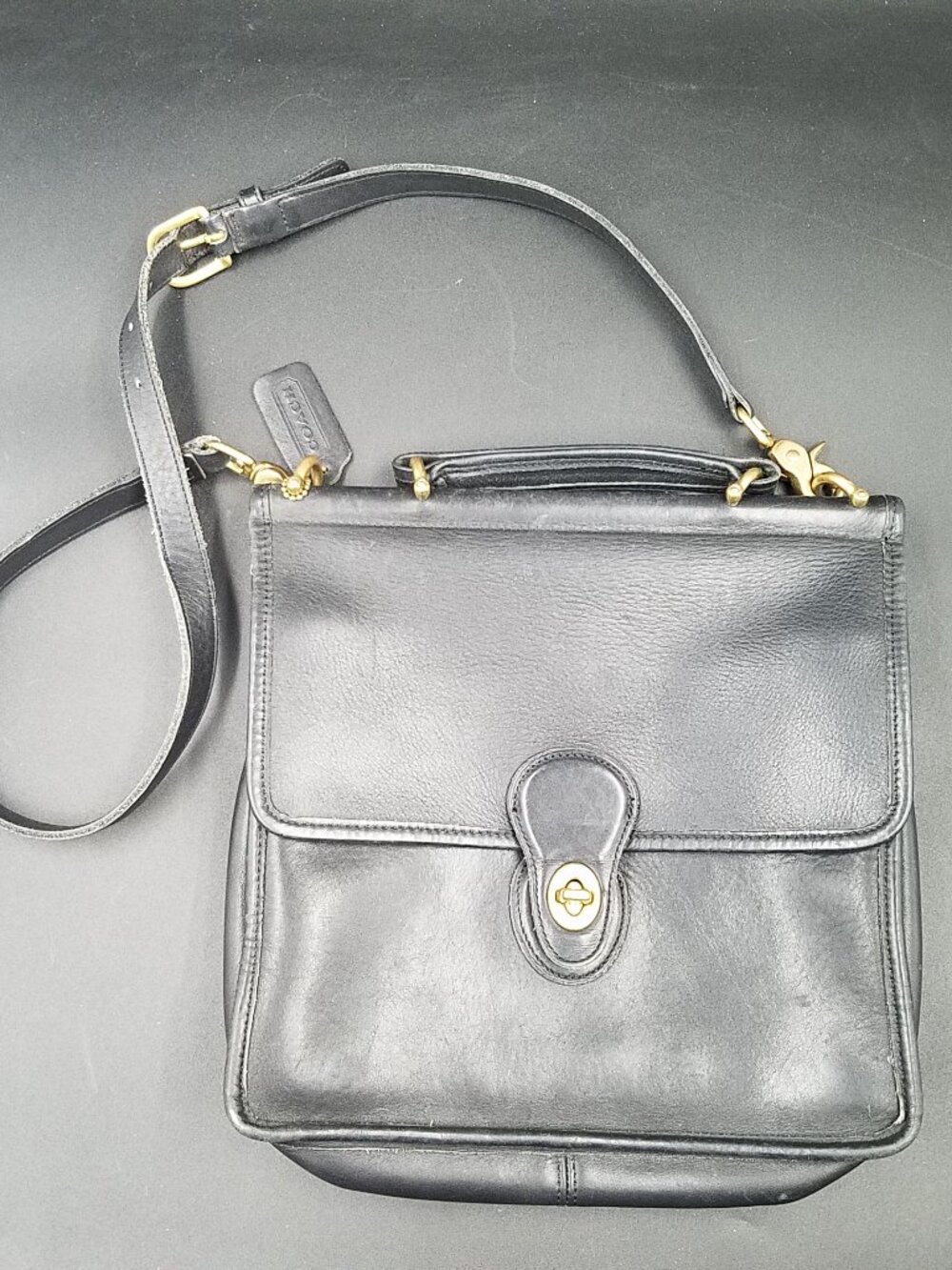 Vintage Coach Willis Black Bag (Style 9927)